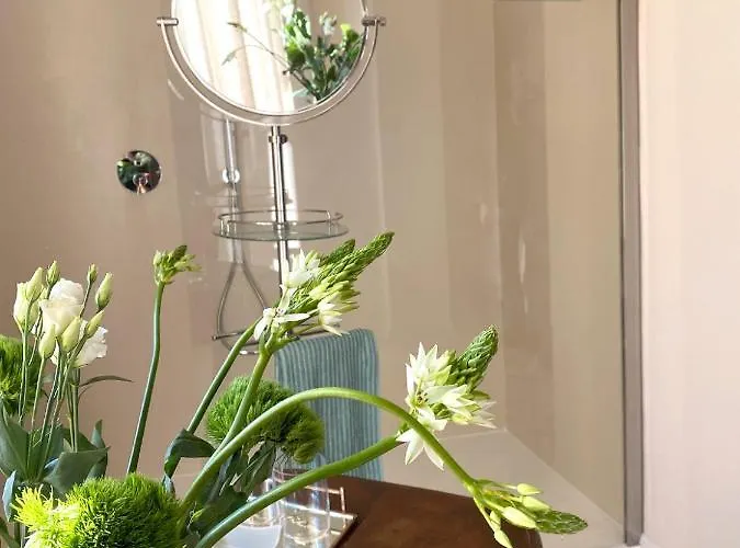 Couette-café Lina 4*