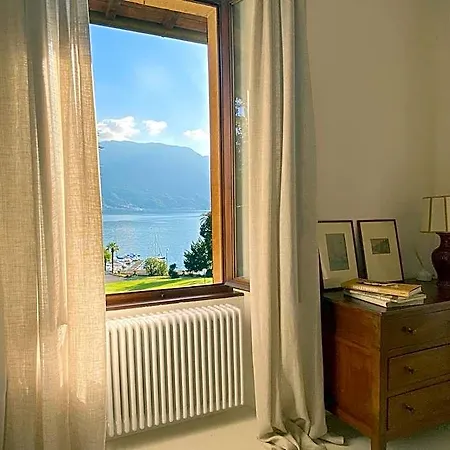 Lina Bed & Breakfast 4*