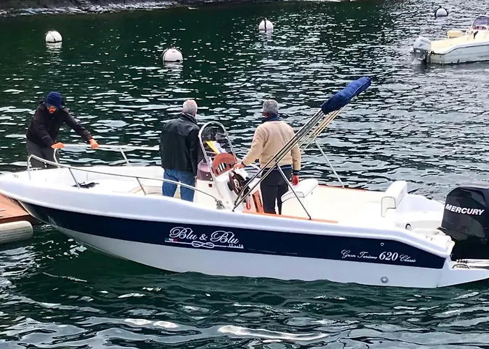 Lina Oda ve Kahvaltı 4*